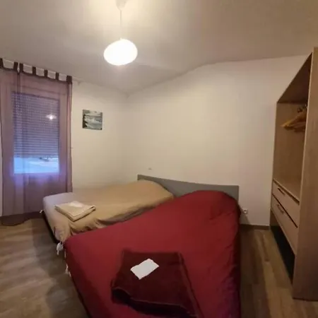 Maison Neuve Dans Avec Terrasse Et Jardin Ξενοδοχείο 3*