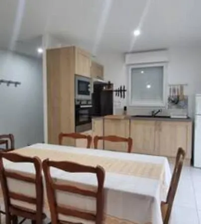 Maison Neuve Dans Avec Terrasse Et Jardin Ξενοδοχείο 3*